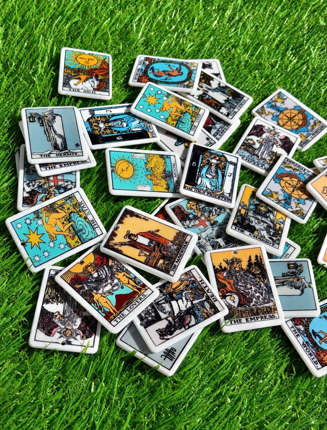 Tarot card keychains✨